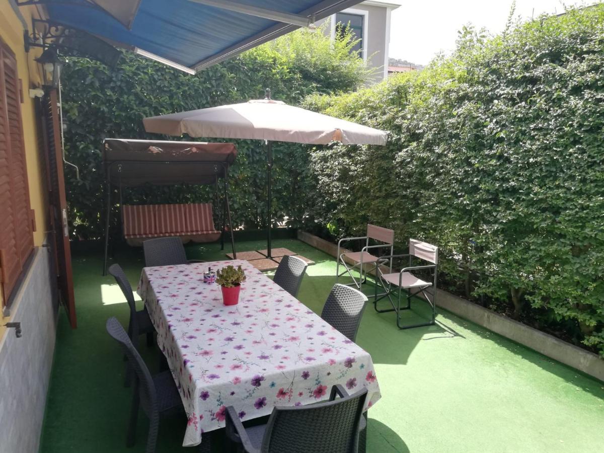 סנט'אנטוניו אבאטה Depandance Con Piscina In Uso In Esclusivo In B&B מראה חיצוני תמונה